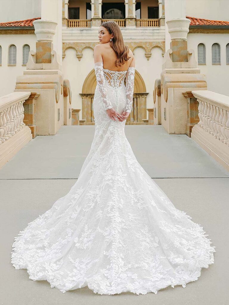 1367 – wedding dress sale at Shropshire Country Brides.