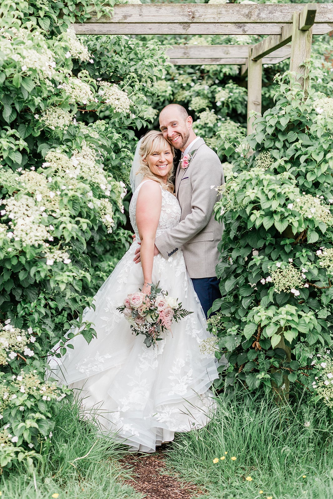 Emma & Chris Previews