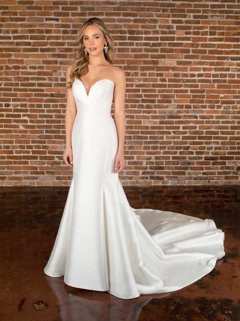 D3822 - Essense of Australia wedding dress at Shropshire Country Brides.