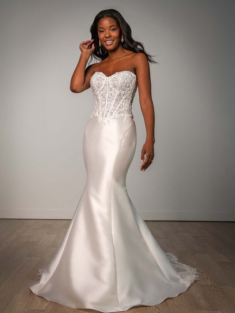 SY8163 Plus – Stella York plus size wedding dress at Shropshire Country Brides.